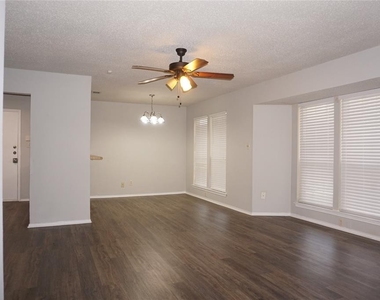 4806 Sugar Tree Court - Photo Thumbnail 1