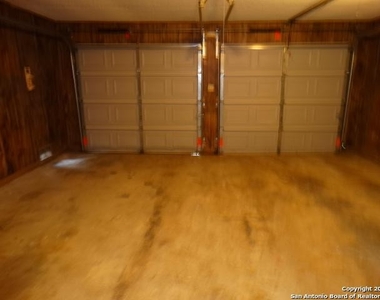 9380 Schaefer Rd - Photo Thumbnail 25