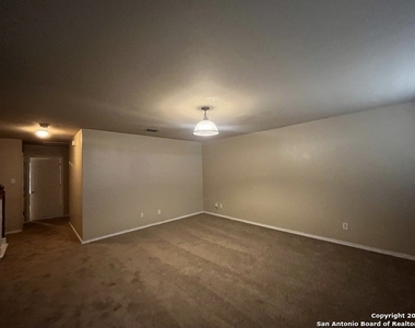 7626 Equinox Hill - Photo Thumbnail 21