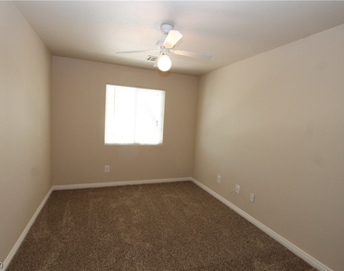 5416 Leadville Avenue - Photo Thumbnail 18