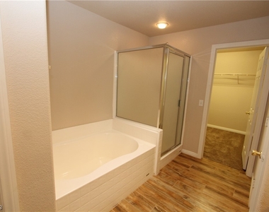 5416 Leadville Avenue - Photo Thumbnail 25