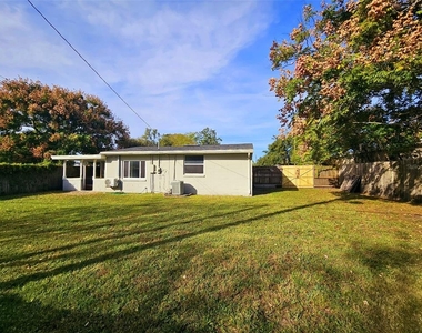 1036 W Fairbanks Avenue - Photo Thumbnail 16