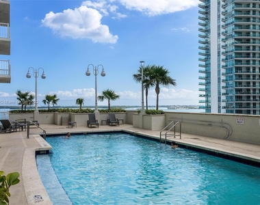 1200 Brickell Bay Dr. - Photo Thumbnail 25