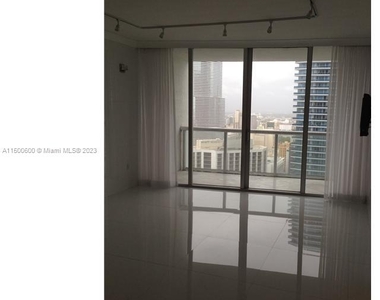 485 Brickell Ave - Photo Thumbnail 8