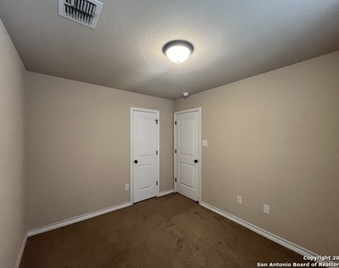 13915 Annas Way - Photo Thumbnail 24