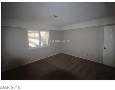 1751 Reno Avenue - Photo Thumbnail 10