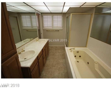 1751 Reno Avenue - Photo Thumbnail 16