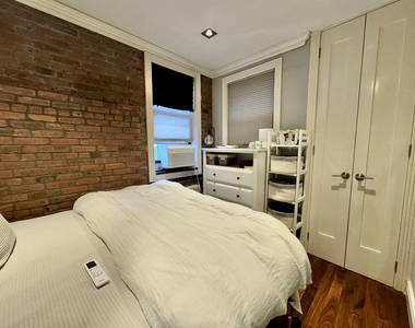 95 Perry Street - Photo Thumbnail 9