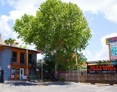 6120 Bellaire Blvd. - Photo Thumbnail 29