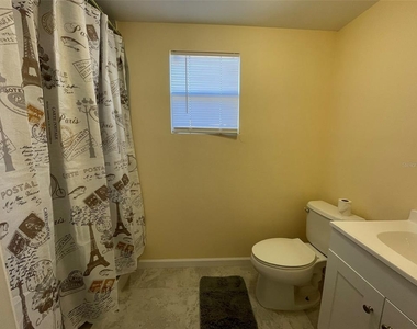 781 Klondike Street - Photo Thumbnail 7