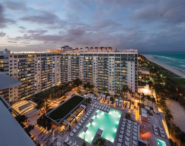 2301 Collins Ave - Photo Thumbnail 21