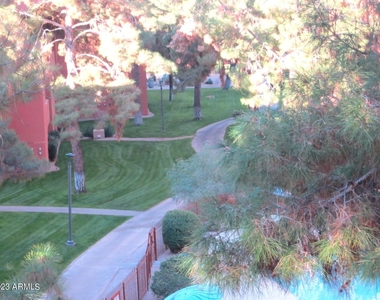 12222 N Paradise Village Parkway - Photo Thumbnail 12