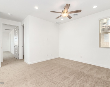 9120 W Roma Avenue - Photo Thumbnail 28