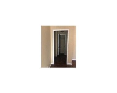 1365 Beecher St Sw - Photo Thumbnail 4