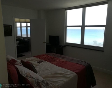 3725 S Ocean Dr - Photo Thumbnail 6