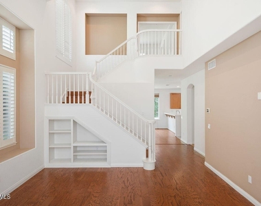 2659 Capella Way - Photo Thumbnail 13