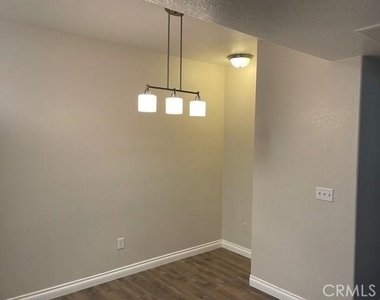 41410 Juniper Street - Photo Thumbnail 11