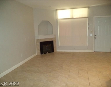 3605 Spanish Butterfly Street - Photo Thumbnail 21