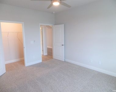 1216 Richfield Oaks Drive - Photo Thumbnail 30