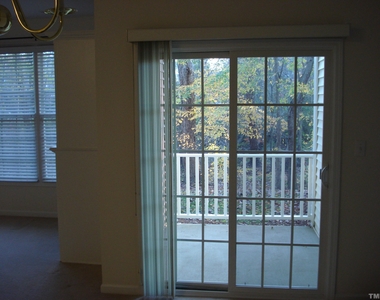 3114 Kudrow Lane - Photo Thumbnail 7