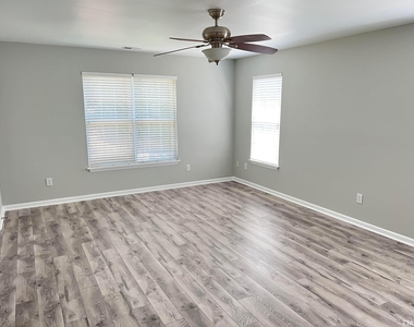 2651 Vega Court - Photo Thumbnail 8