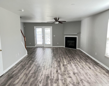 2651 Vega Court - Photo Thumbnail 5