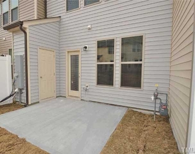 307 Leighann Ridge Lane - Photo Thumbnail 9