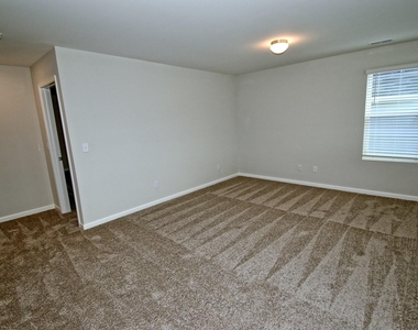 725 Spellbrook Road - Photo Thumbnail 22