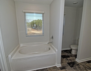 725 Spellbrook Road - Photo Thumbnail 32