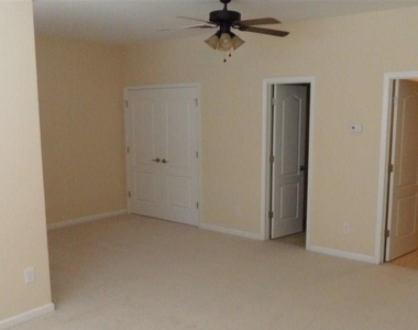 463 Panorama Park Place - Photo Thumbnail 2