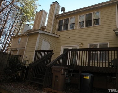 123 Charter Court - Photo Thumbnail 17