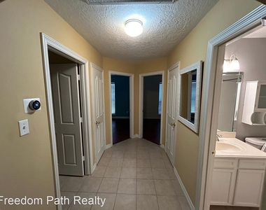 3702 Mystic Cir - Photo Thumbnail 10