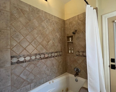 17505 Riverside Dr. - Photo Thumbnail 23