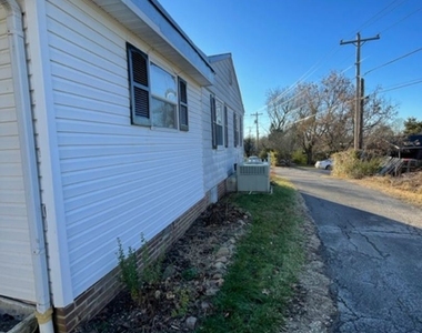 606 Kinzel Ave. - Photo Thumbnail 17