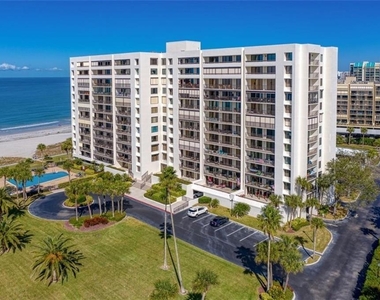 1460 Gulf Boulevard - Photo Thumbnail 1