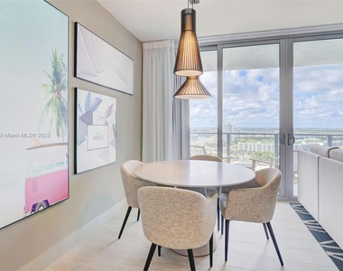 4010 S Ocean Dr - Photo Thumbnail 1