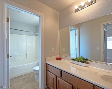 8971 Dallas Ridge Avenue - Photo Thumbnail 12