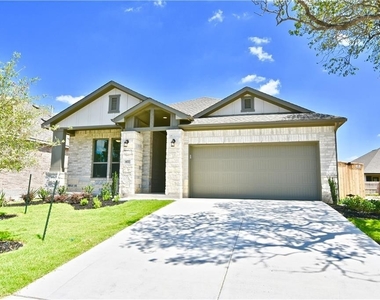 877  Whitetail Dr - Photo Thumbnail 1