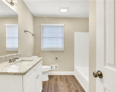 3869 Rosedale Lane - Photo Thumbnail 8