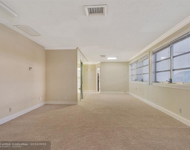 4020 Galt Ocean Dr - Photo Thumbnail 13