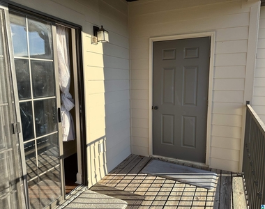 1322 Riverhaven Place - Photo Thumbnail 23