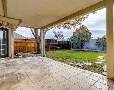 138 Briar Oak Drive - Photo Thumbnail 22