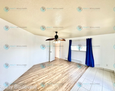 1550 Auburn Way - Photo Thumbnail 4