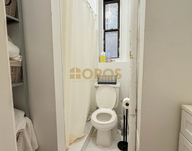 700 East 9th Street - Photo Thumbnail 8