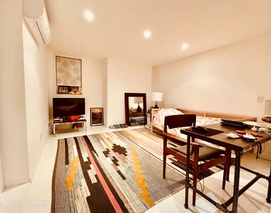 316 De Graw St - Photo Thumbnail 9