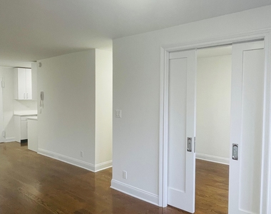 401 East 88th Street, 3c - Photo Thumbnail 1