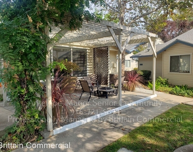 7764 Poplar Ave - Photo Thumbnail 0