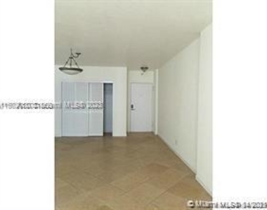 3001 S Ocean Dr - Photo Thumbnail 2