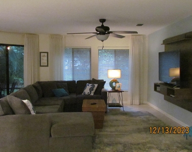 5536 Se Schooner Oaks Way - Photo Thumbnail 3