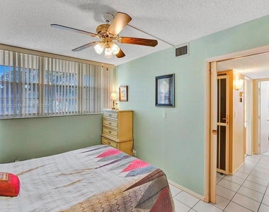 1831 Sabal Palm Dr - Photo Thumbnail 31